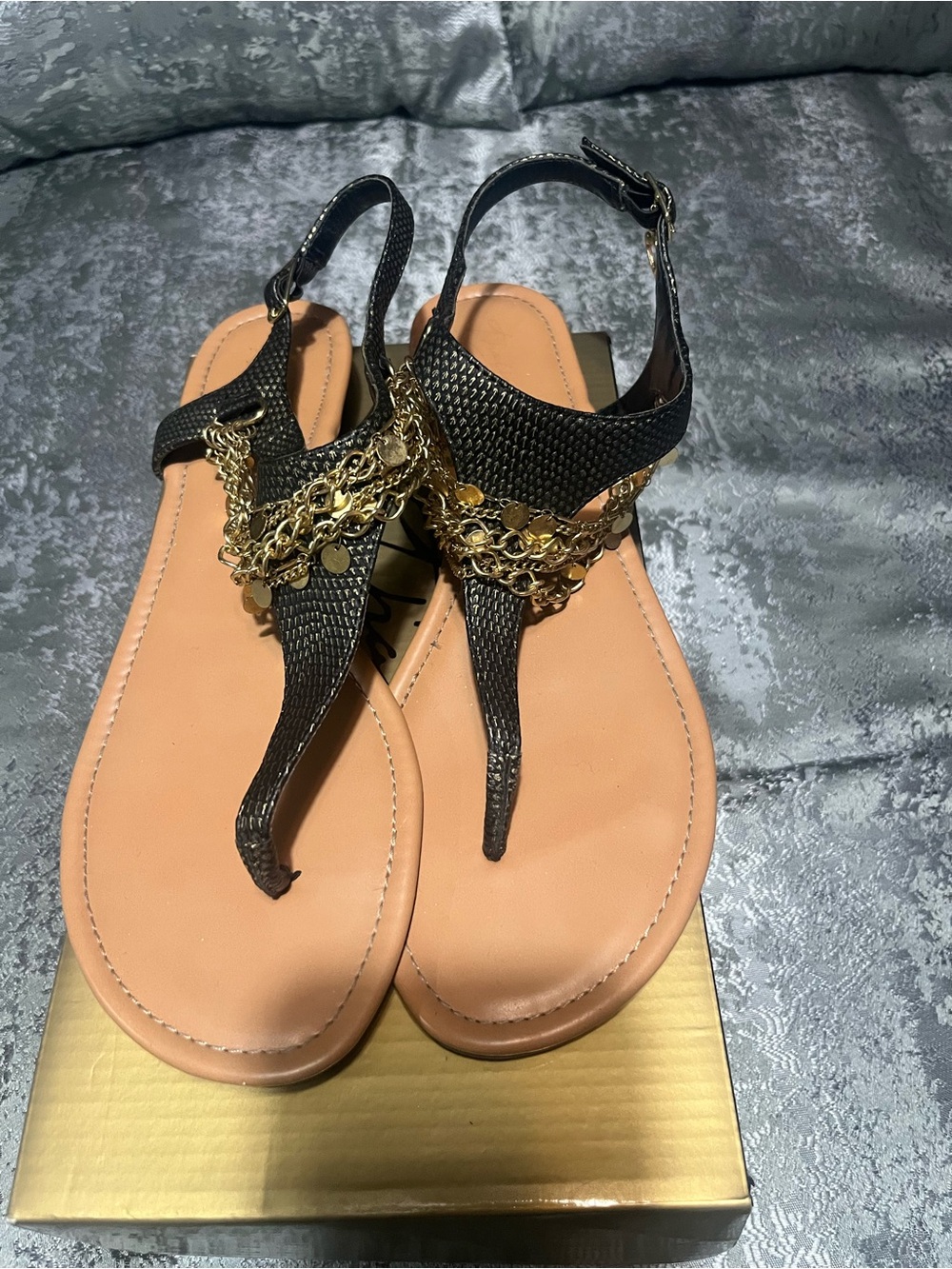 Thalia Sodi Black Thong Sandals with Gold Chain Embellishment